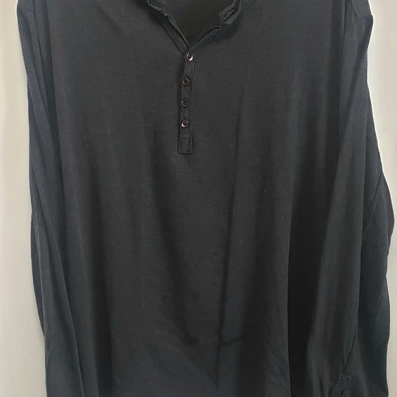 MENS ROGUE FASHION/GOTH GRAY HENLEY LONG SLEEVE SHIRT W/CUFF BUTTONS SIZE LARGE - Picture 2 of 11